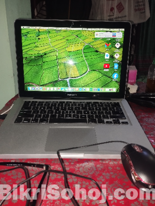 MacBook Pro Core i7